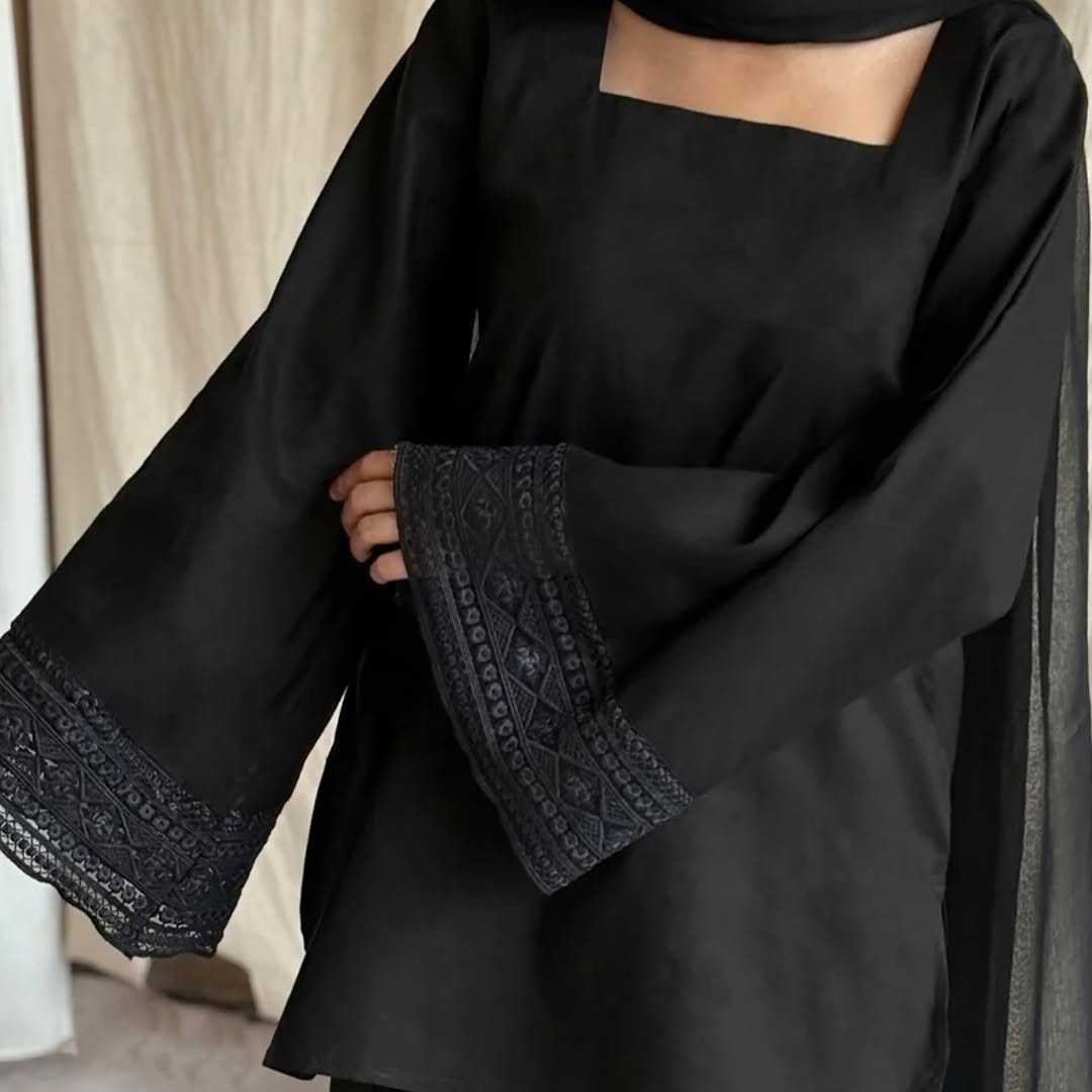 Black Farshi 3 piece